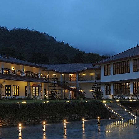 Amritara Ambatty Greens Resort Virajpet Exterior photo