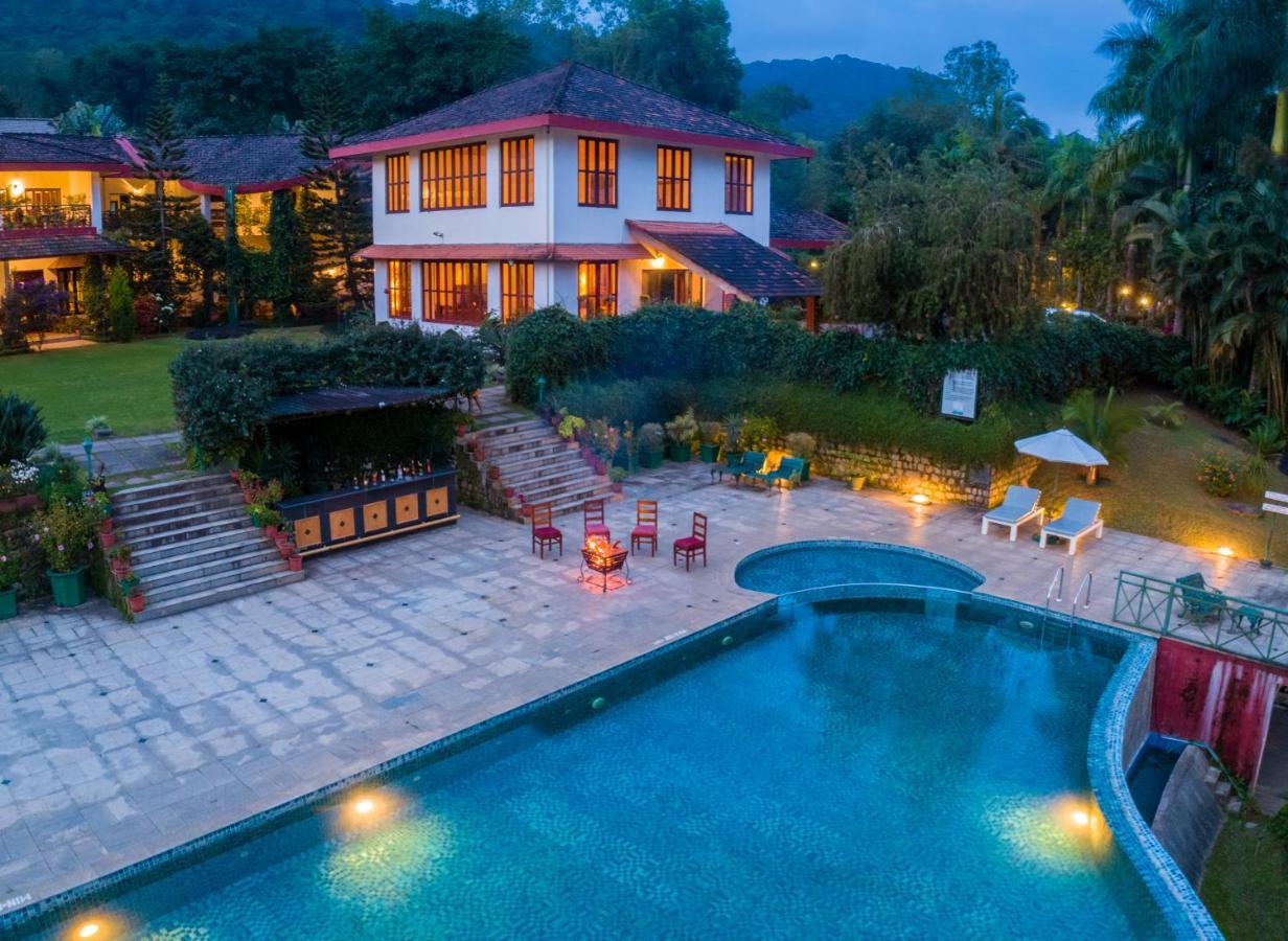 Amritara Ambatty Greens Resort Virajpet Exterior photo