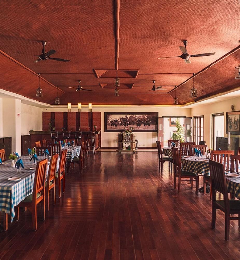 Amritara Ambatty Greens Resort Virajpet Exterior photo