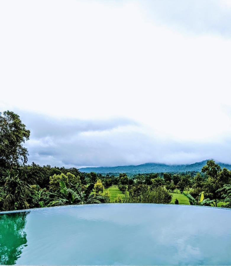 Amritara Ambatty Greens Resort Virajpet Exterior photo
