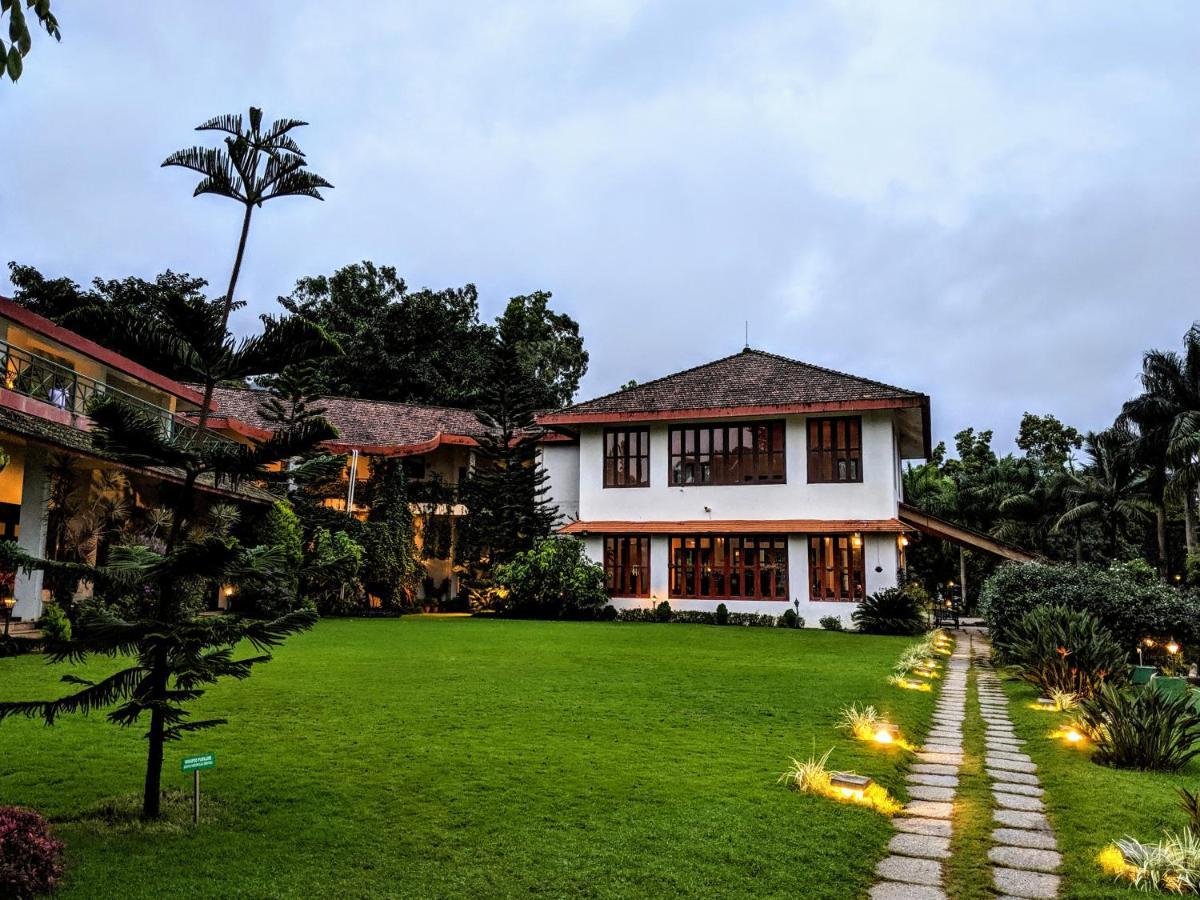Amritara Ambatty Greens Resort Virajpet Exterior photo